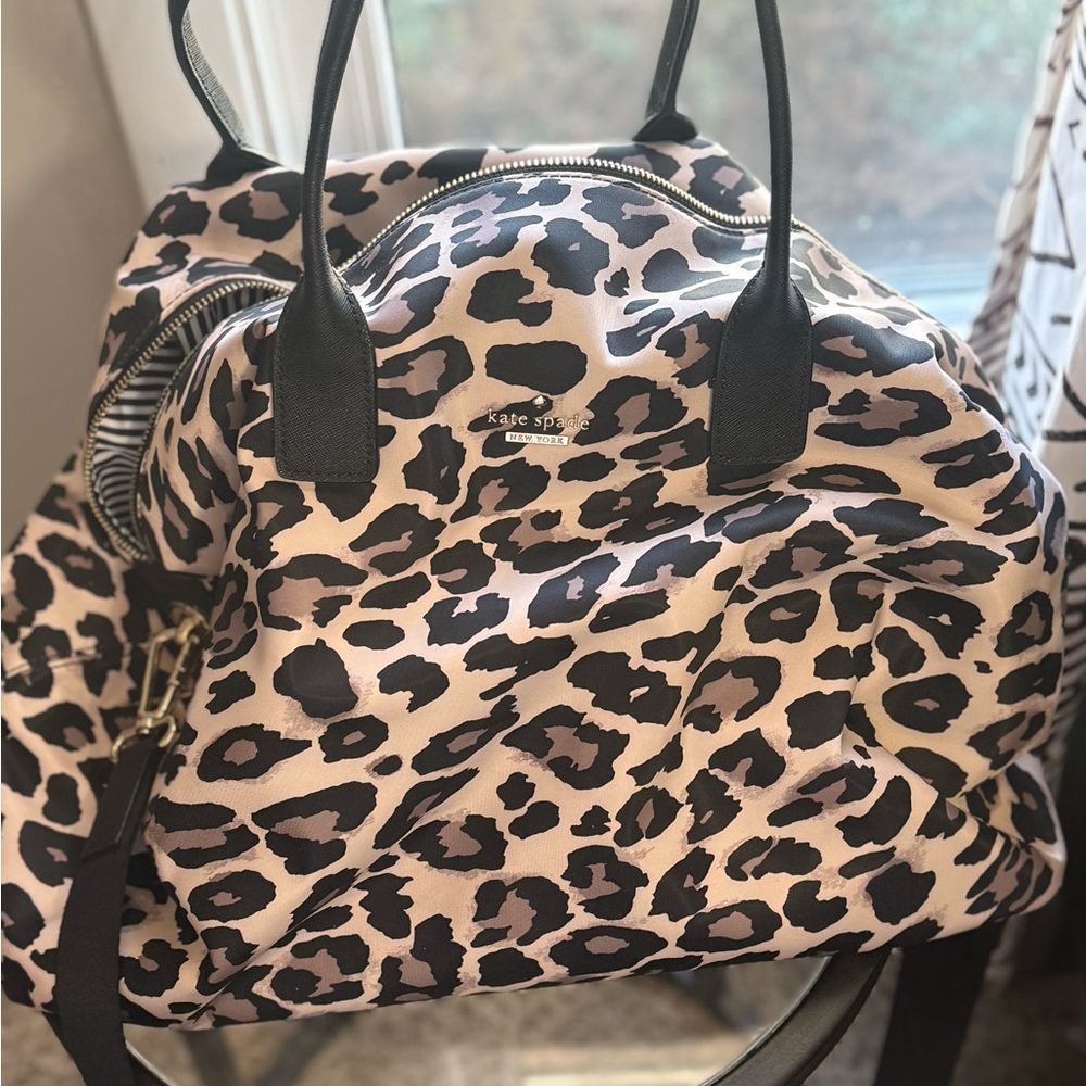kate spade New York Leopard Print Weekender Bag in Cream/Black